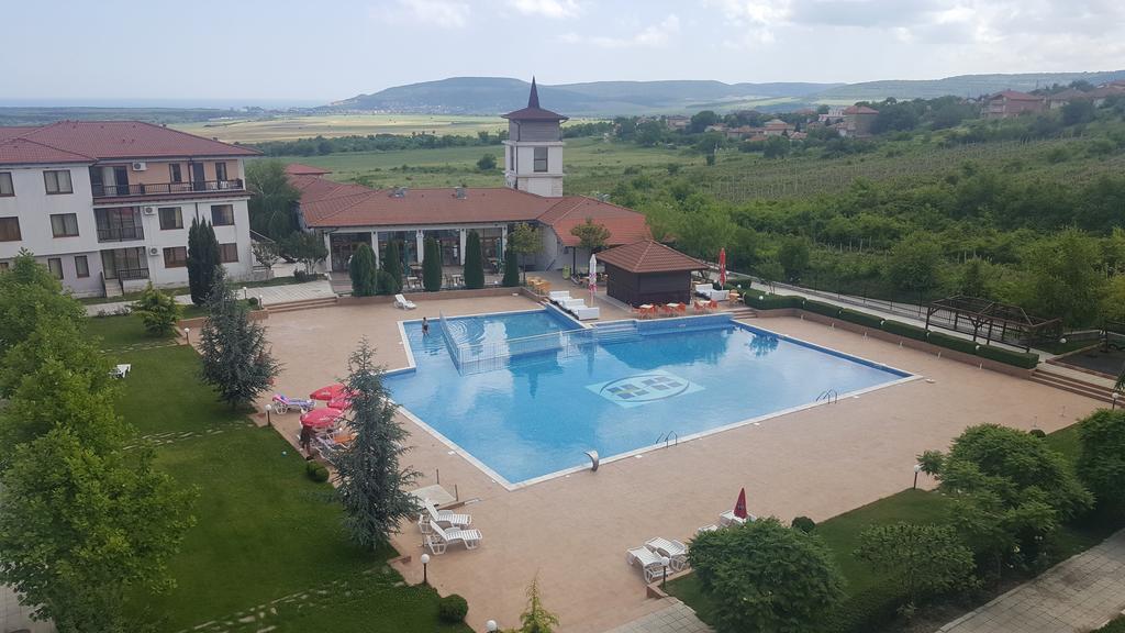 Harmony Hills Kolevi Apartments Rogachevo Bagian luar foto