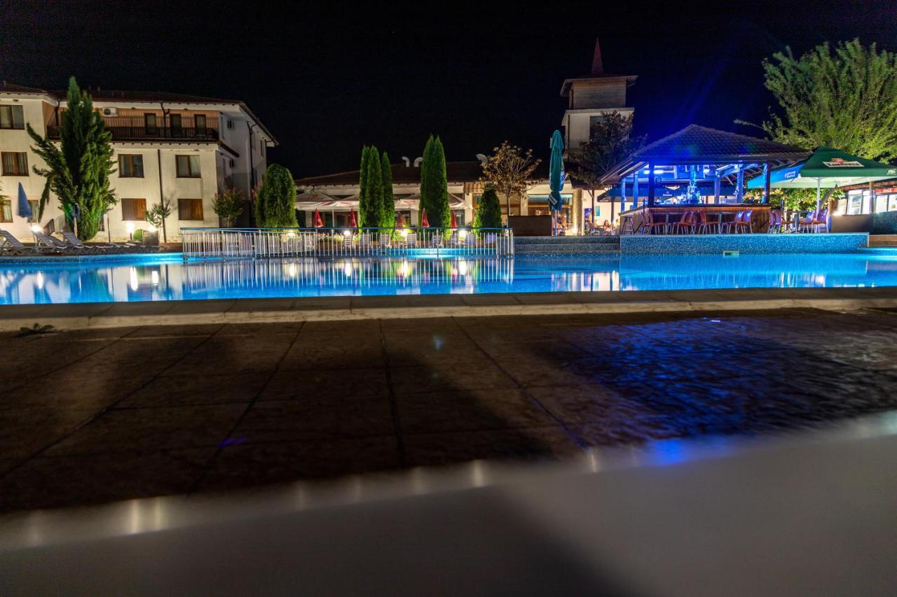 Harmony Hills Kolevi Apartments Rogachevo Bagian luar foto
